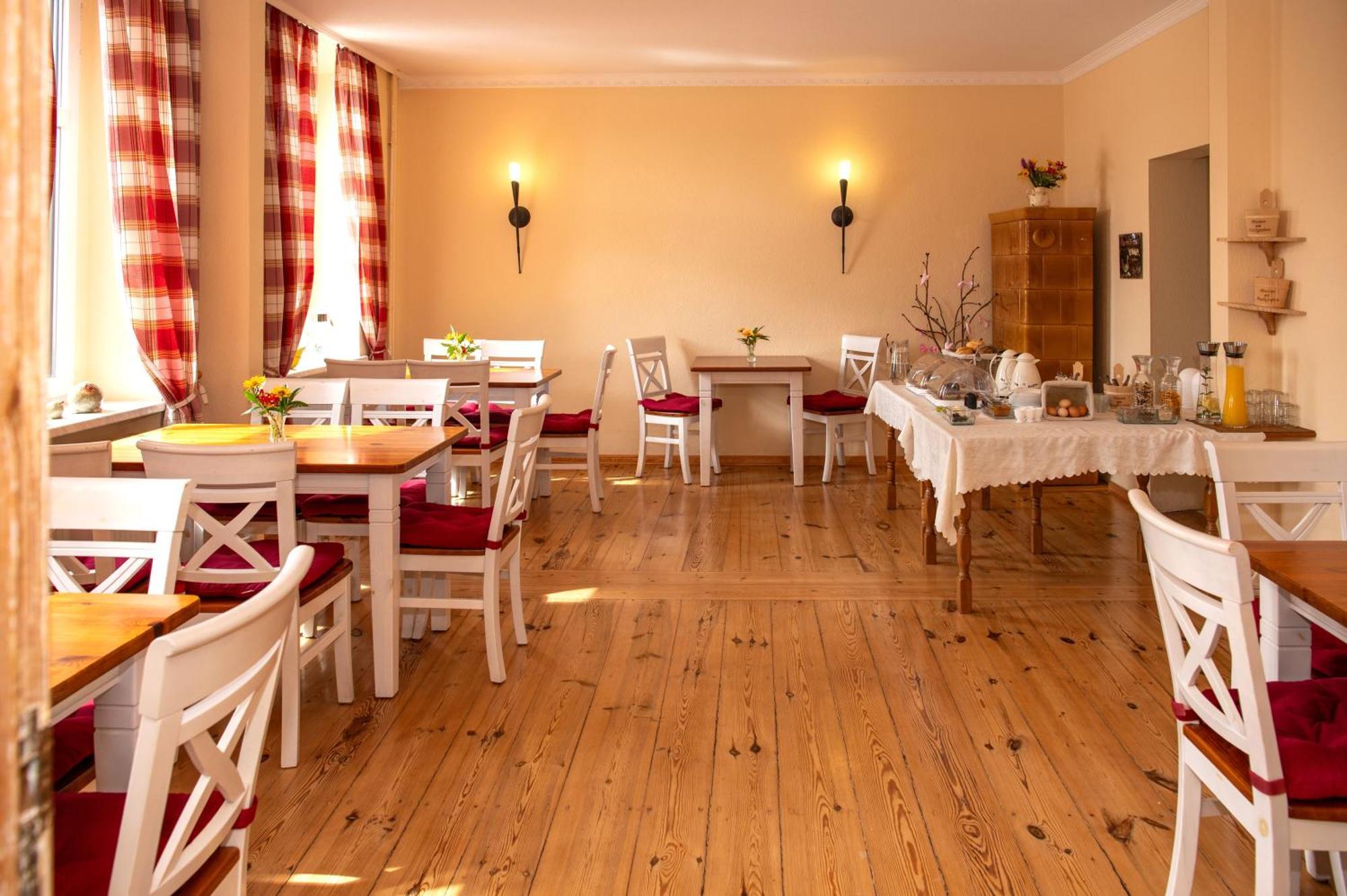 Pension Am Stadtgraben Hotel Luebbenau Ngoại thất bức ảnh